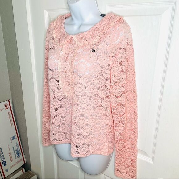 Modcloth Charismatic Classic Peter Pan Collar Pink Lace Top Daisy Lace M NWT - Picture 7 of 11